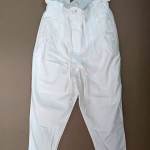 Free people Paper bag waist pants. Dropped crotch. Firm cotton/denim.